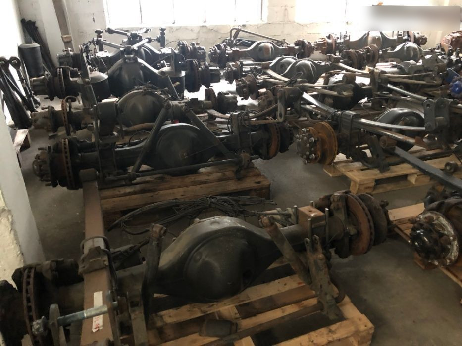 SAF Kögel schmitz bpw krone ror schwarzm - Eje y piezas para Remolque: foto 4 SAF Kögel schmitz bpw krone ror schwarzm - Eje y piezas para Remolque: foto 4