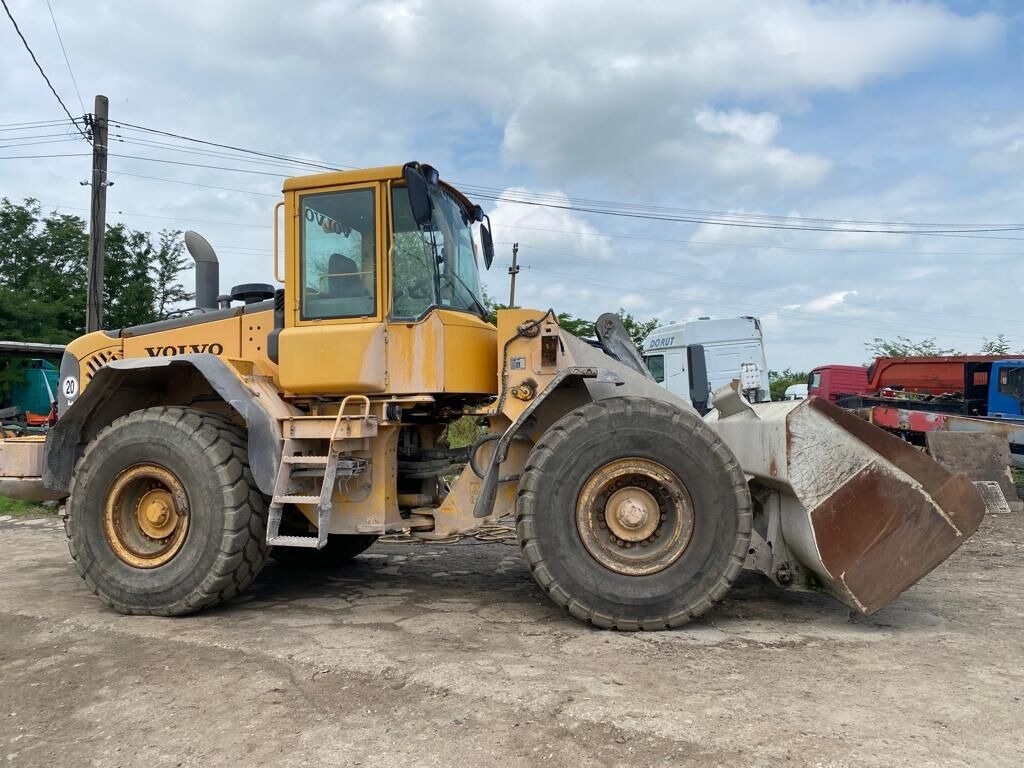 Volvo L110E - VOLA 21 tone - DE INCHIRIAT - balastiera / statie betoan - Cargadora de ruedas: foto 5 Volvo L110E - VOLA 21 tone - DE INCHIRIAT - balastiera / statie betoan - Cargadora de ruedas: foto 5