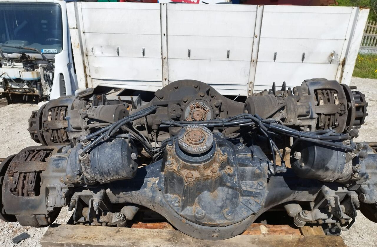 MAN TGL MAN Man TGL - Eje y piezas para Camión: foto 4 MAN TGL MAN Man TGL - Eje y piezas para Camión: foto 4