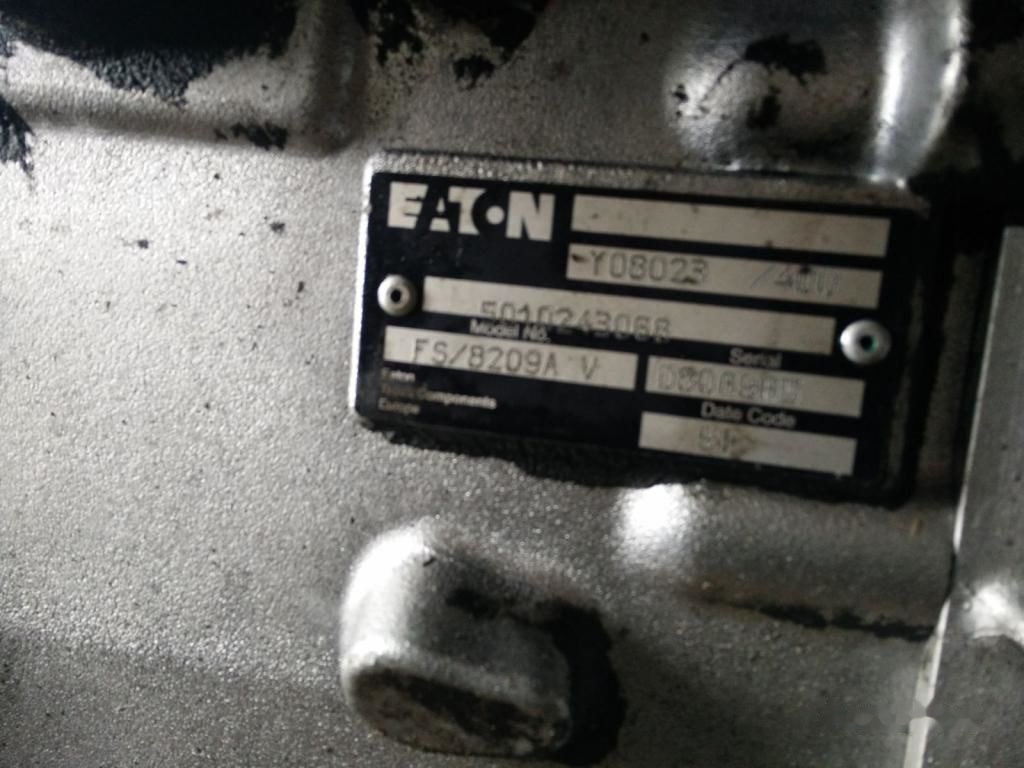 Renault FS8209A Renault Midliner - Caja de cambios para Camión: foto 2 Renault FS8209A Renault Midliner - Caja de cambios para Camión: foto 2