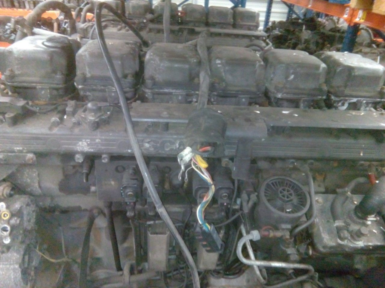 Scania HPI 420 DC1203   Scania 124 - Motor para Camión: foto 1 Scania HPI 420 DC1203   Scania 124 - Motor para Camión: foto 1