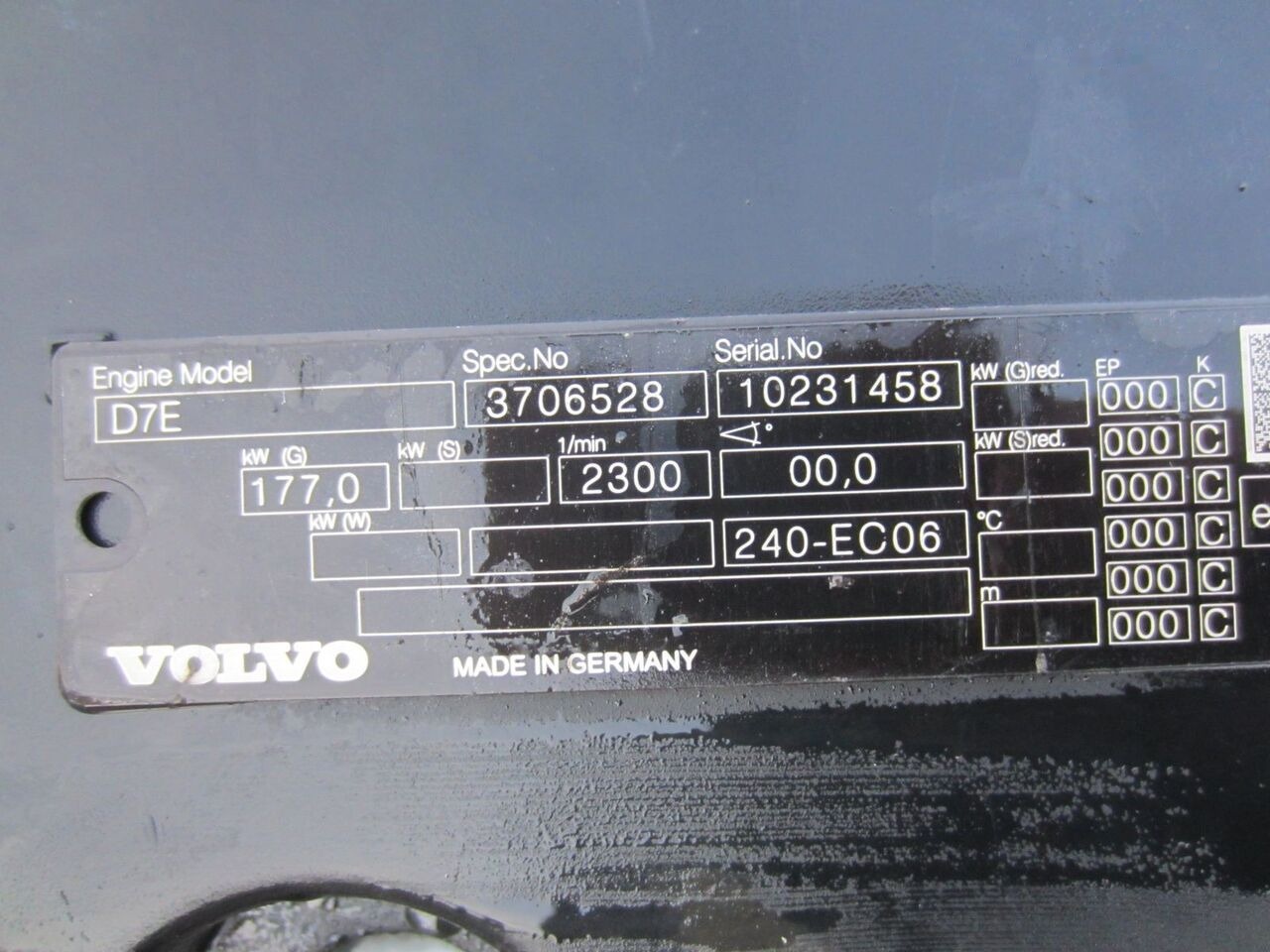 Volvo D7E 240   Volvo FL - Motor para Camión: foto 4 Volvo D7E 240   Volvo FL - Motor para Camión: foto 4