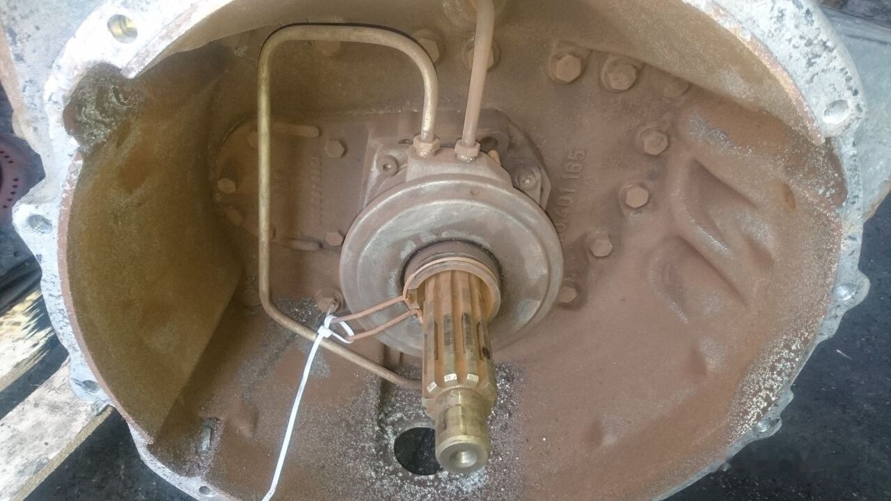 ZF 6S-36 MAN 8.63 8.153 12.163 L2000 - Caja de cambios para Camión: foto 2 ZF 6S-36 MAN 8.63 8.153 12.163 L2000 - Caja de cambios para Camión: foto 2