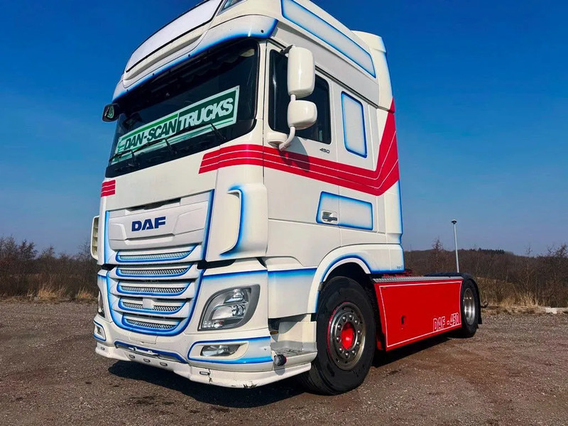 DAF XF 450 DAF XF 450 Special Interior. 706000 km. Euro 6 - Cabeza tractora: foto 1 DAF XF 450 DAF XF 450 Special Interior. 706000 km. Euro 6 - Cabeza tractora: foto 1