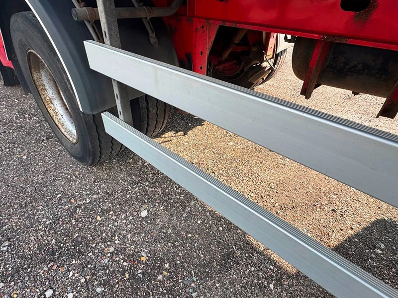 Semirremolque portavehículos DANSON City Trailer Gardin with lift: foto 10 Semirremolque portavehículos DANSON City Trailer Gardin with lift: foto 10