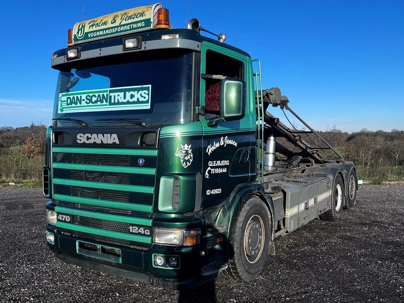Scania R124-470 Analog tacho. 3 way cable tipper - Camión con equipo de cable: foto 4 Scania R124-470 Analog tacho. 3 way cable tipper - Camión con equipo de cable: foto 4