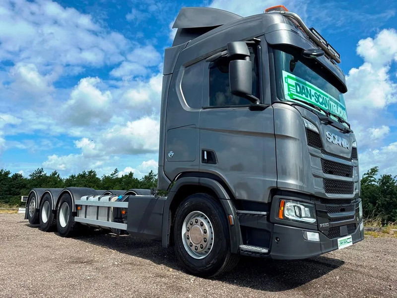 Scania R650 V8 NGS Steel / Air suspension. 4550mm weelbase. - Camión chasis: foto 3 Scania R650 V8 NGS Steel / Air suspension. 4550mm weelbase. - Camión chasis: foto 3