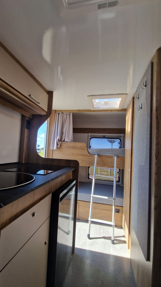 Nowa Przyczepa Kempingowa N-CROSS 2025 bogate wypos. Mega Oferta wyprz - Caravana: foto 3 Nowa Przyczepa Kempingowa N-CROSS 2025 bogate wypos. Mega Oferta wyprz - Caravana: foto 3