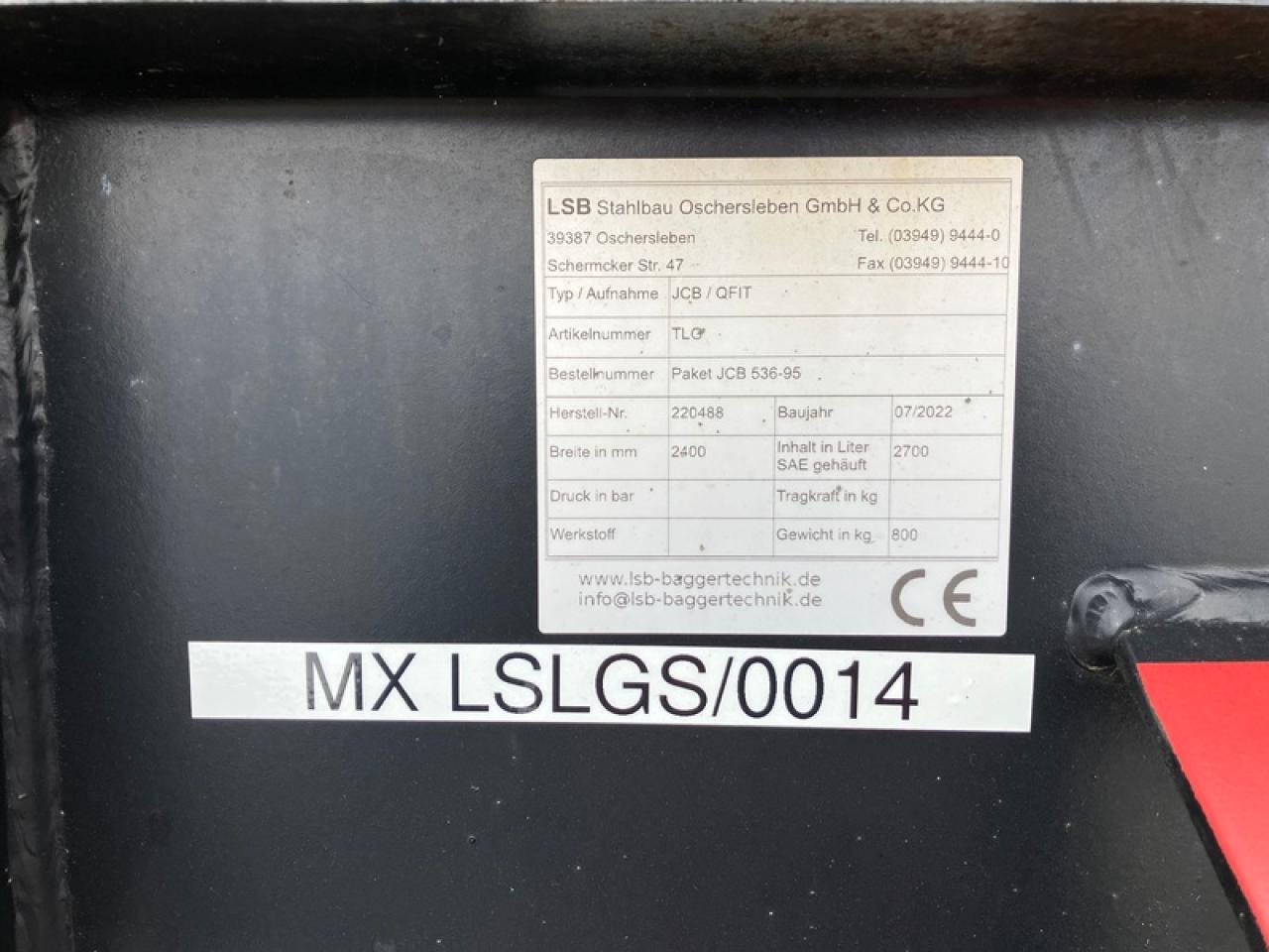 JCB LSB LEICHTGUTSCHAUFEL JCB Q-FIT - Cazo: foto 2 JCB LSB LEICHTGUTSCHAUFEL JCB Q-FIT - Cazo: foto 2