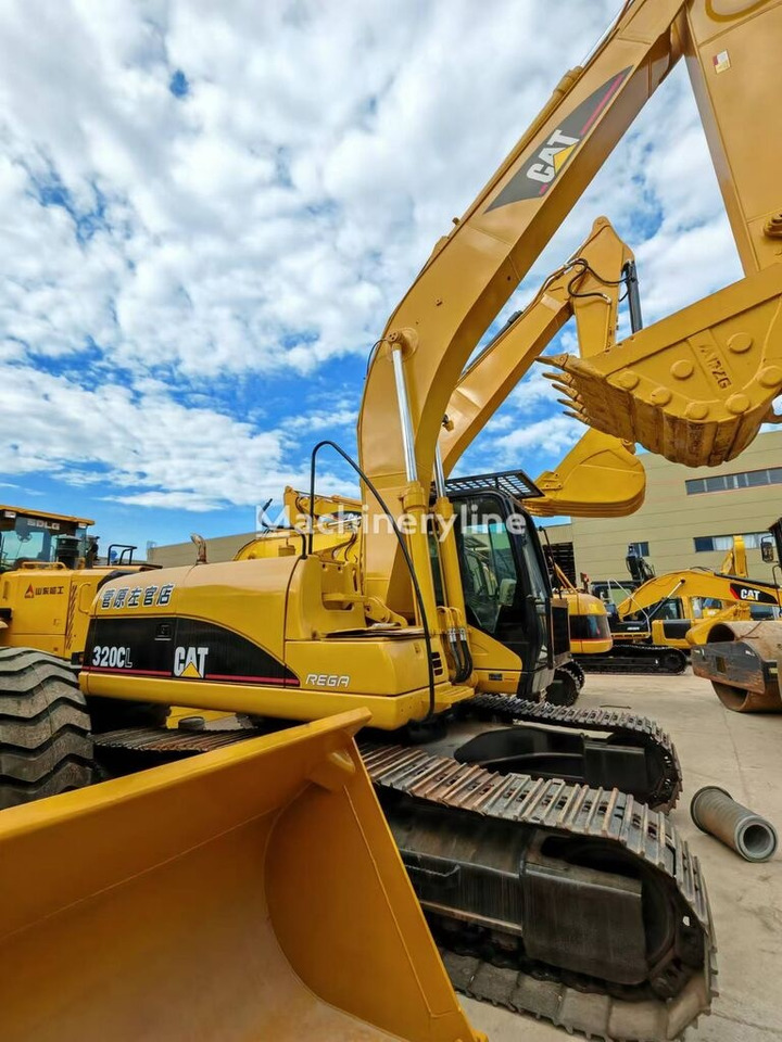 Caterpillar 320CL - Excavadora de ruedas: foto 2 Caterpillar 320CL - Excavadora de ruedas: foto 2
