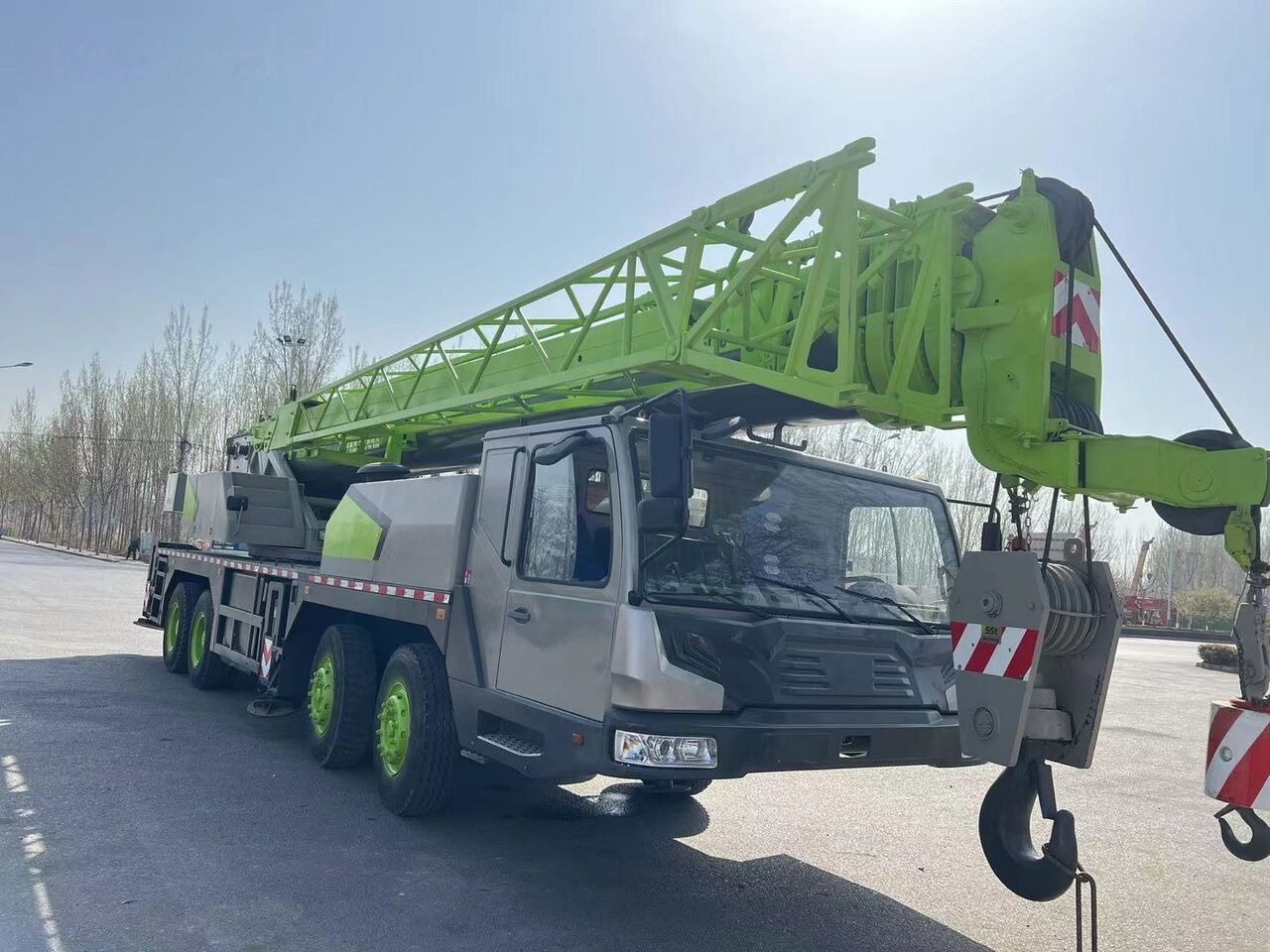 Zoomlion Second-hand Zoomlion ZTC500V 50 tons 70 tons 80 tons 100 tons tr - Autogrúa: foto 3 Zoomlion Second-hand Zoomlion ZTC500V 50 tons 70 tons 80 tons 100 tons tr - Autogrúa: foto 3