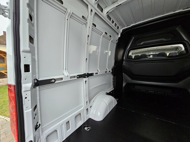 Furgón, Furgoneta combi IVECO Daily 35S18HA8V DOKA Hi-Matic 12m³ L2H2 7 Sitze...: foto 27