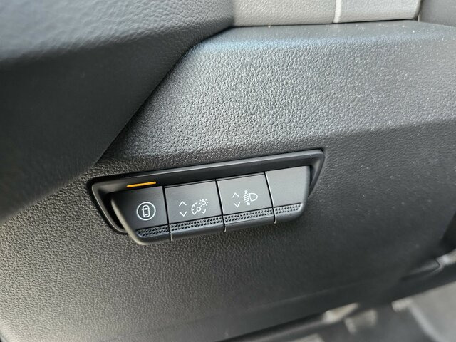 Furgón RENAULT Master L2H2 170 Neues Modell 10'' Navi Kamera: foto 35