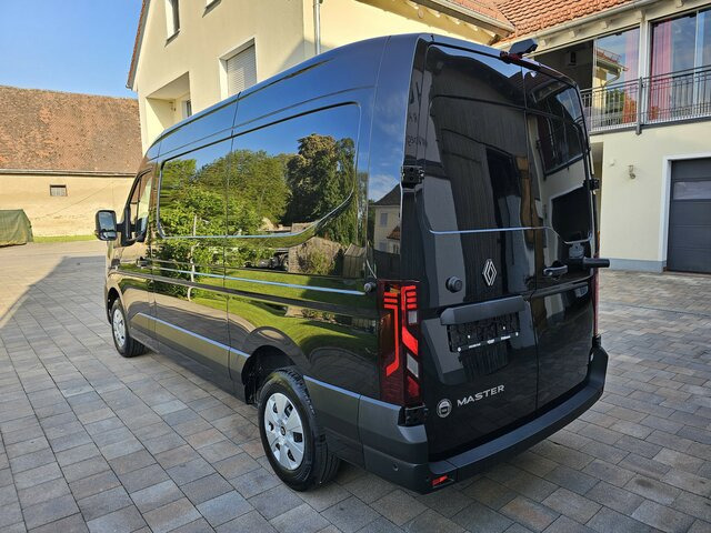 Furgón RENAULT Master L2H2 170 Neues Modell 10'' Navi Kamera: foto 36