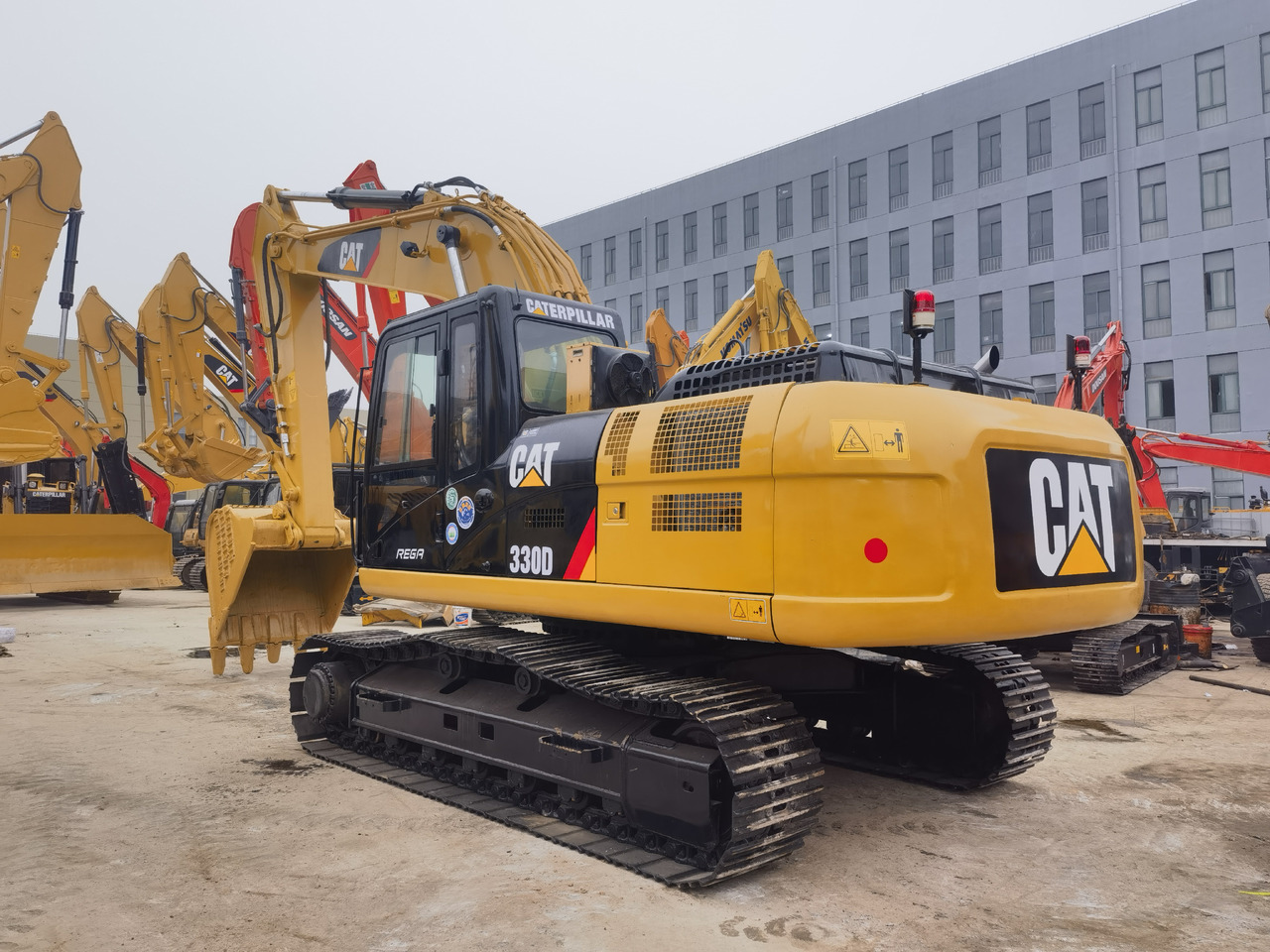 CAT 330D Excavator - Excavadora de cadenas: foto 3 CAT 330D Excavator - Excavadora de cadenas: foto 3