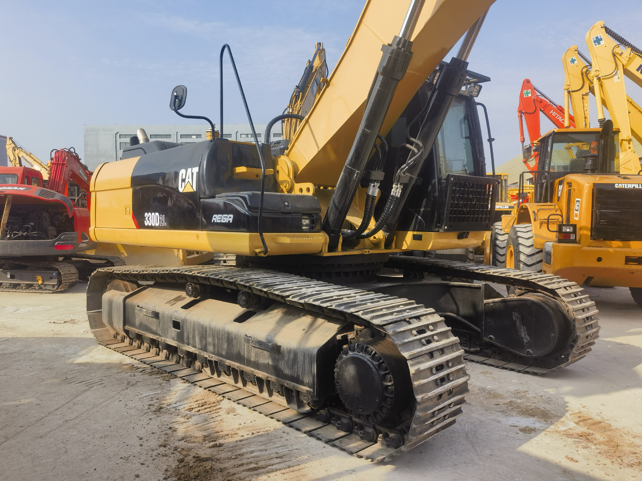 CAT 330D2L Excavator - Excavadora de cadenas: foto 2 CAT 330D2L Excavator - Excavadora de cadenas: foto 2