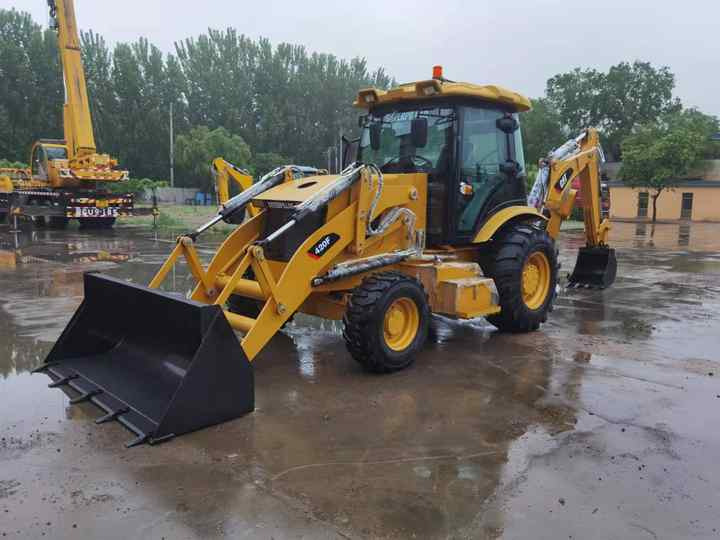 CAT 420F Used Backhoe good quality high quality second hand CATERPILLAR 420F for sale - Cargadora: foto 3 CAT 420F Used Backhoe good quality high quality second hand CATERPILLAR 420F for sale - Cargadora: foto 3