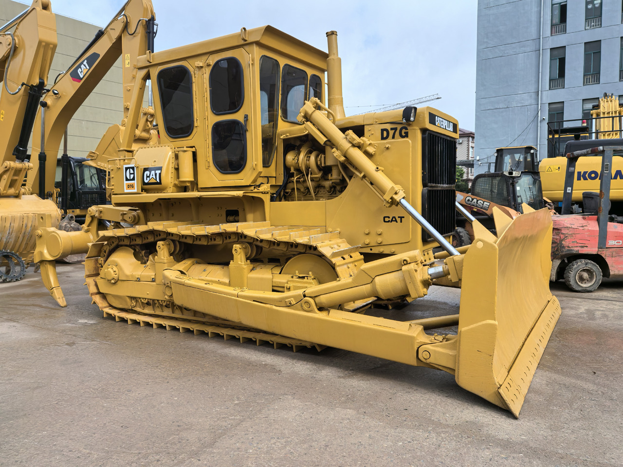 CAT D7G Bulldozer - Bulldozer: foto 2 CAT D7G Bulldozer - Bulldozer: foto 2