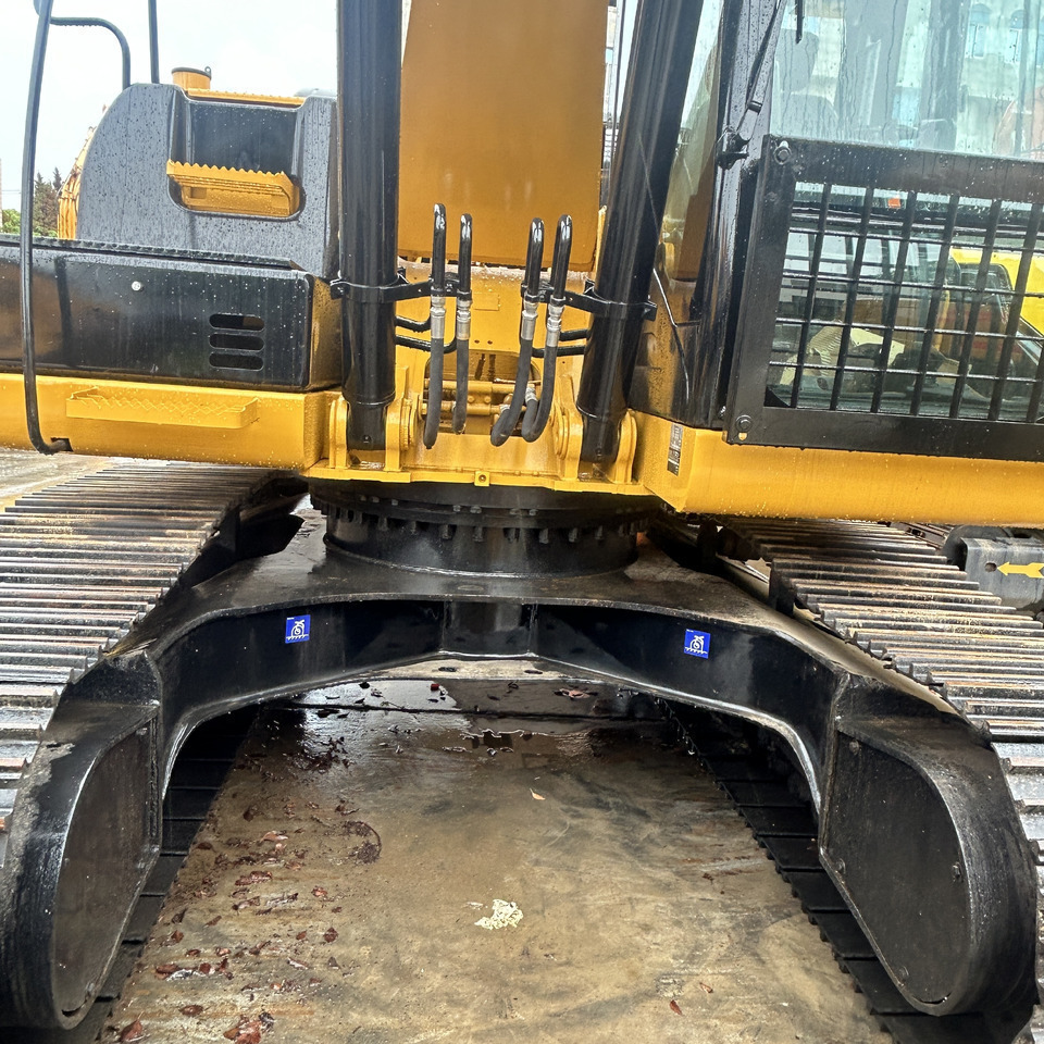 Excavadora de cadenas CAT320D: foto 6