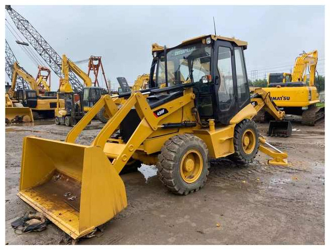 Cheap prices Good Condition High Performance CAT 420F second hand Backhoe Loader 420F Loader Backhoe for sale - Retroexcavadora: foto 1 Cheap prices Good Condition High Performance CAT 420F second hand Backhoe Loader 420F Loader Backhoe for sale - Retroexcavadora: foto 1