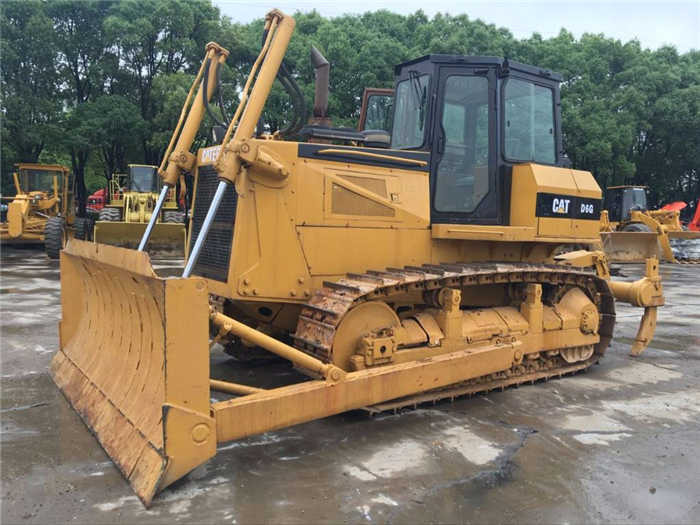 Fast Shipping and high quality Bulldozers CAT D6G Second hand Bulldozers Caterpillar D6G for sale - Bulldozer: foto 3 Fast Shipping and high quality Bulldozers CAT D6G Second hand Bulldozers Caterpillar D6G for sale - Bulldozer: foto 3