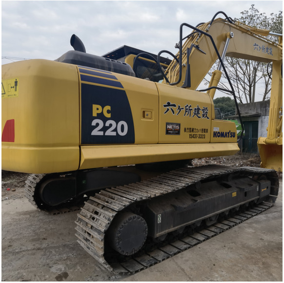 Good Condition second hand Komatsu PC220-8 Original Japan Cheap Used Excavators for sale in shanghai - Excavadora de cadenas: foto 1 Good Condition second hand Komatsu PC220-8 Original Japan Cheap Used Excavators for sale in shanghai - Excavadora de cadenas: foto 1