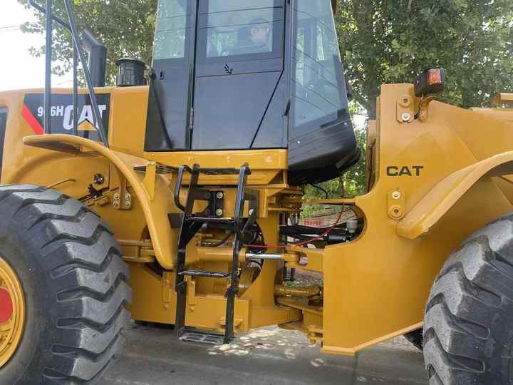 Good condition Used Japan Wheel loader Caterpillar 966H front loader - Cargadora de ruedas: foto 3 Good condition Used Japan Wheel loader Caterpillar 966H front loader - Cargadora de ruedas: foto 3