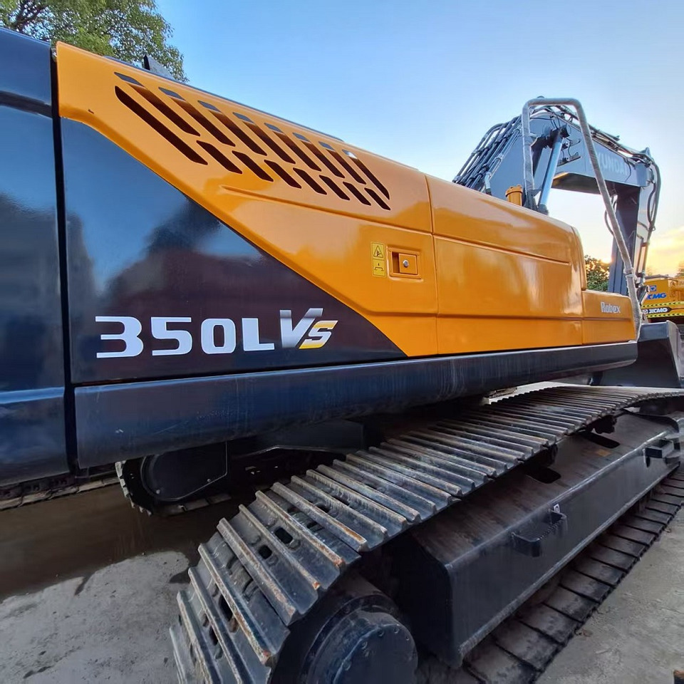Hyundai 350LVS excavator - Excavadora de ruedas: foto 1 Hyundai 350LVS excavator - Excavadora de ruedas: foto 1