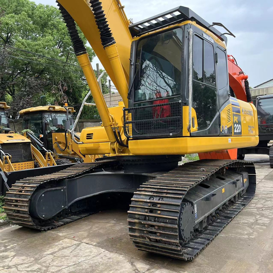 Komatsu PC220-8 Excavator - Excavadora de cadenas: foto 4 Komatsu PC220-8 Excavator - Excavadora de cadenas: foto 4