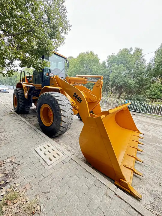 Loader Wheel Loader With Automatic Caterpillar 966H Engine High Operating Efficiency cat966H FOR SALE - Cargadora de ruedas: foto 5 Loader Wheel Loader With Automatic Caterpillar 966H Engine High Operating Efficiency cat966H FOR SALE - Cargadora de ruedas: foto 5