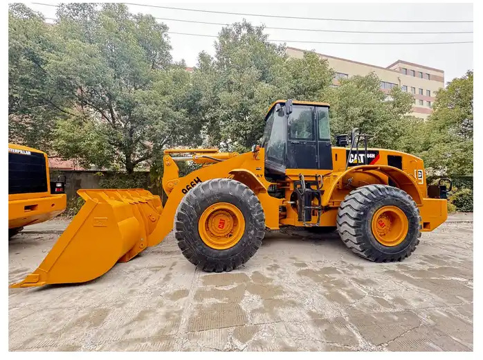 Loader Wheel Loader With Automatic Caterpillar 966H Engine High Operating Efficiency cat966H FOR SALE - Cargadora de ruedas: foto 1 Loader Wheel Loader With Automatic Caterpillar 966H Engine High Operating Efficiency cat966H FOR SALE - Cargadora de ruedas: foto 1
