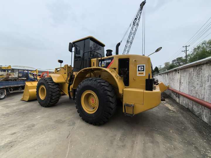 Mini Wheel Loader With Automatic Caterpillar 966H Engine High Operating Efficiency cat966H for sale - Cargadora de ruedas: foto 4 Mini Wheel Loader With Automatic Caterpillar 966H Engine High Operating Efficiency cat966H for sale - Cargadora de ruedas: foto 4