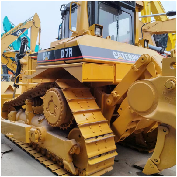 Original Japan Second Hand Construction Machinery Caterpillar D7R Bulldozer with price discount for sale - Bulldozer: foto 1 Original Japan Second Hand Construction Machinery Caterpillar D7R Bulldozer with price discount for sale - Bulldozer: foto 1