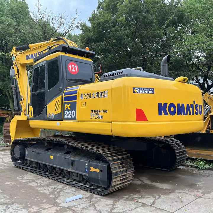 Original Japan cheap used excavator komatsu pc220 pc220-8 22 ton crawler Excavator for Sale - Excavadora de cadenas: foto 5 Original Japan cheap used excavator komatsu pc220 pc220-8 22 ton crawler Excavator for Sale - Excavadora de cadenas: foto 5