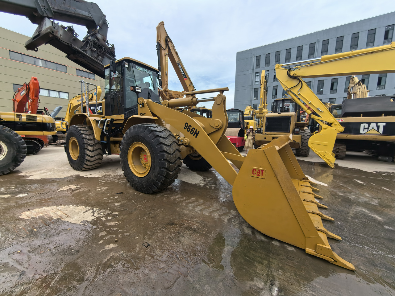 Used CAT 966H Wheel Loader - Cargadora de ruedas: foto 4 Used CAT 966H Wheel Loader - Cargadora de ruedas: foto 4