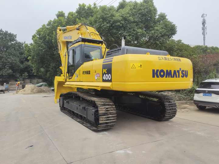 Used Komatsu excavator PC220-8 second hand hydraulic crawler excavator PC400-7 for sale - Excavadora de cadenas: foto 2 Used Komatsu excavator PC220-8 second hand hydraulic crawler excavator PC400-7 for sale - Excavadora de cadenas: foto 2