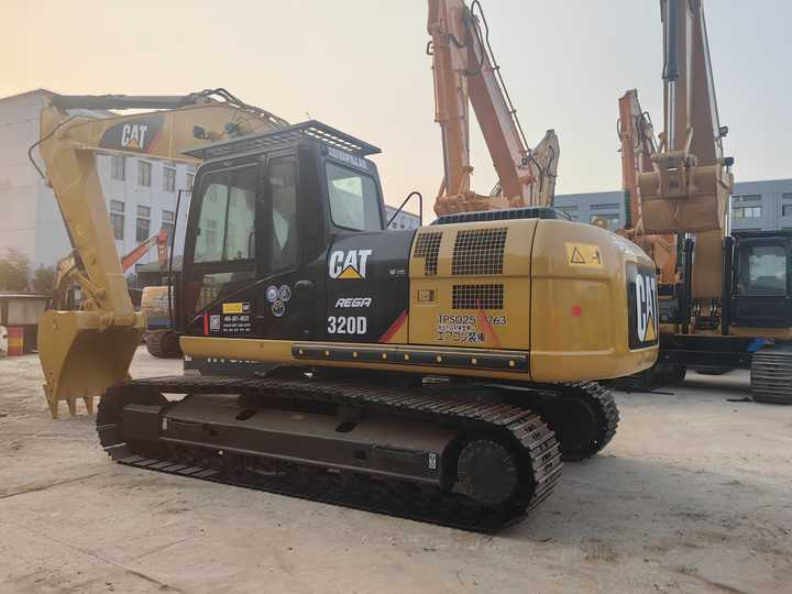 Used excavator cat320 Japan brand Used CAT 320 Excavator Caterpillar 320D Crawler Excavator CAT320 used digger for sale - Excavadora de cadenas: foto 5 Used excavator cat320 Japan brand Used CAT 320 Excavator Caterpillar 320D Crawler Excavator CAT320 used digger for sale - Excavadora de cadenas: foto 5
