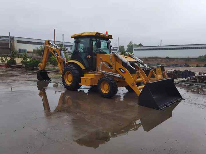 Caterpillar used backhoe loader 420F cheap price front end 4x4 heavy equipment for sale - Retroexcavadora: foto 4 Caterpillar used backhoe loader 420F cheap price front end 4x4 heavy equipment for sale - Retroexcavadora: foto 4