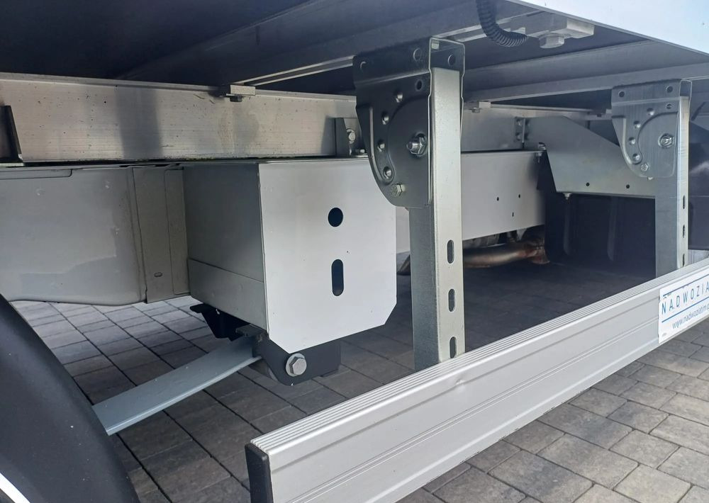 Furgoneta con lona Renault Master 2.3dci 168KM 10palet 2022rok: foto 16