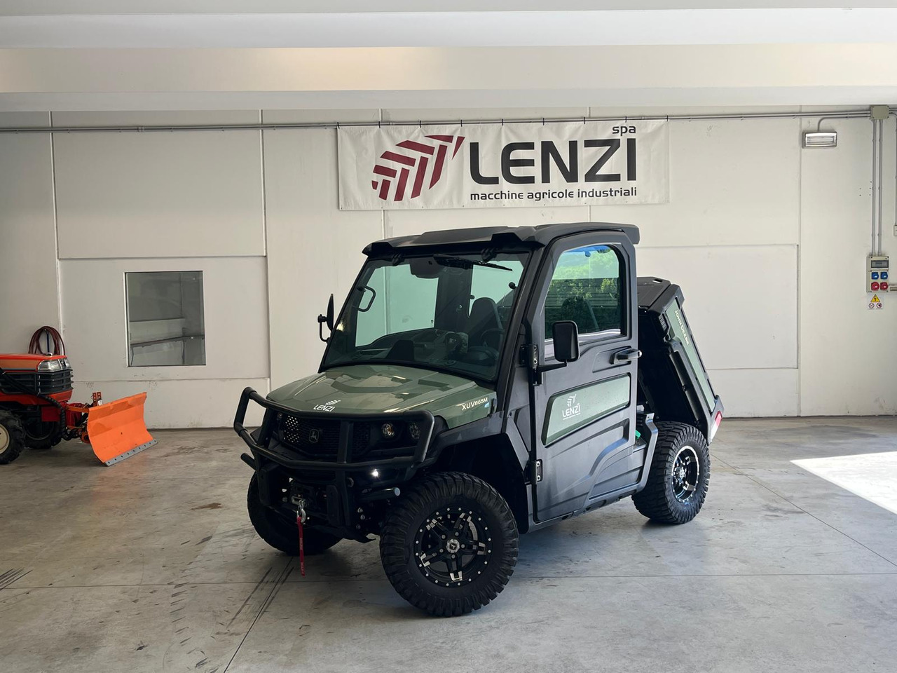 GATOR XUV865M - Cuadrimoto: foto 1 GATOR XUV865M - Cuadrimoto: foto 1