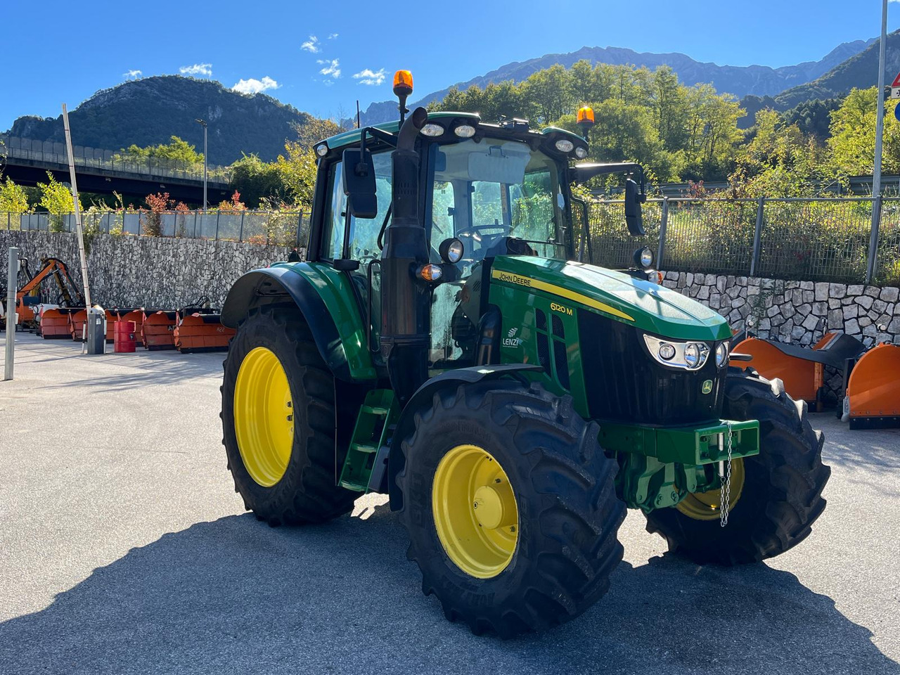 JOHN DEERE 6120 M - Tractor: foto 4 JOHN DEERE 6120 M - Tractor: foto 4