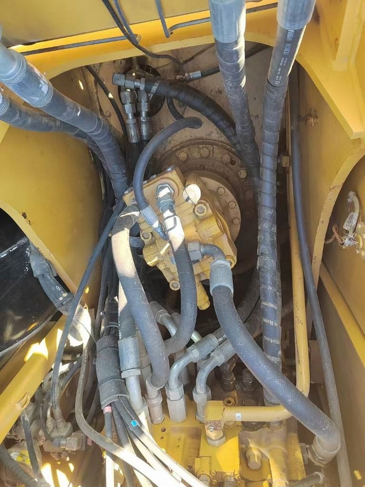 CAT 318 - Excavadora de cadenas: foto 5 CAT 318 - Excavadora de cadenas: foto 5