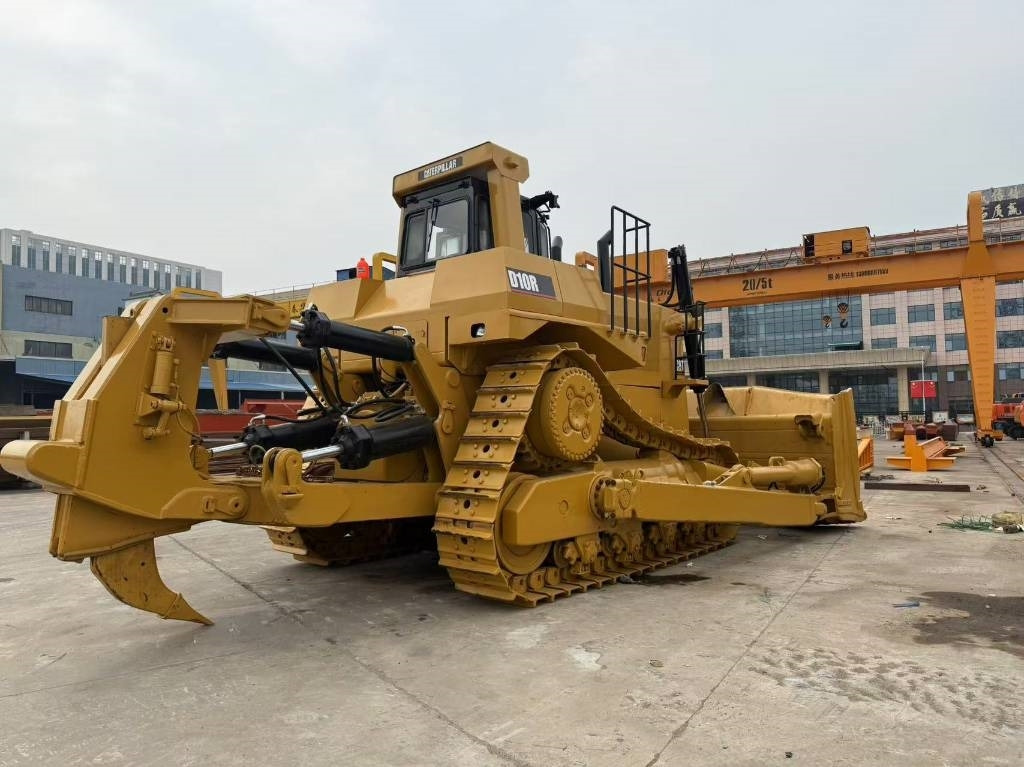 CAT D 10 R - Bulldozer: foto 1 CAT D 10 R - Bulldozer: foto 1
