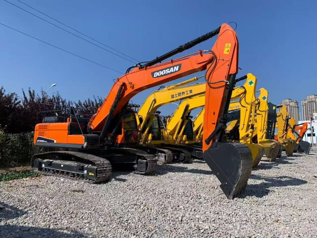 Doosan 300-7  - Excavadora de cadenas: foto 1 Doosan 300-7  - Excavadora de cadenas: foto 1