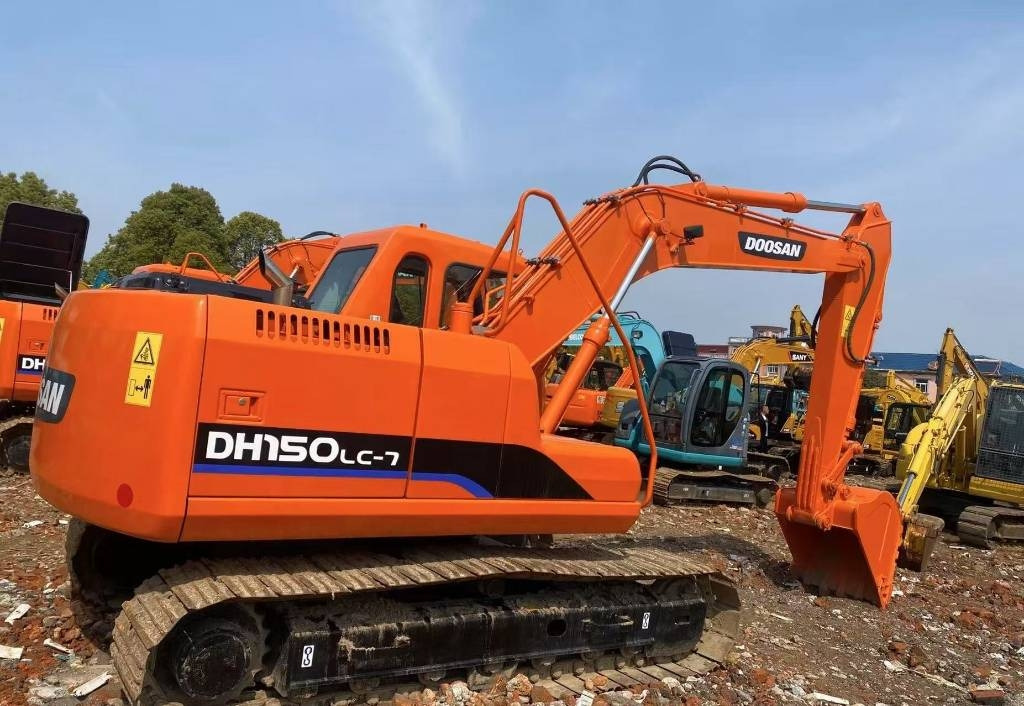Doosan DH 150  - Excavadora de cadenas: foto 1 Doosan DH 150  - Excavadora de cadenas: foto 1