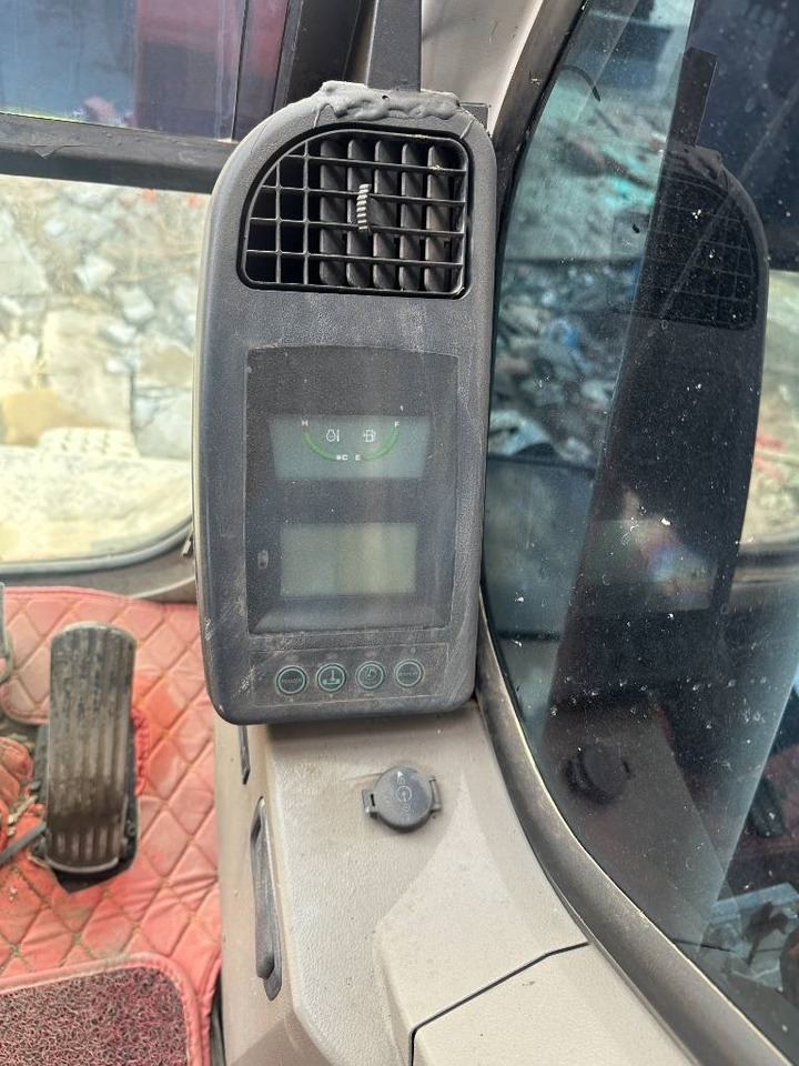 Excavadora de ruedas Doosan DH 150 W-7: foto 9