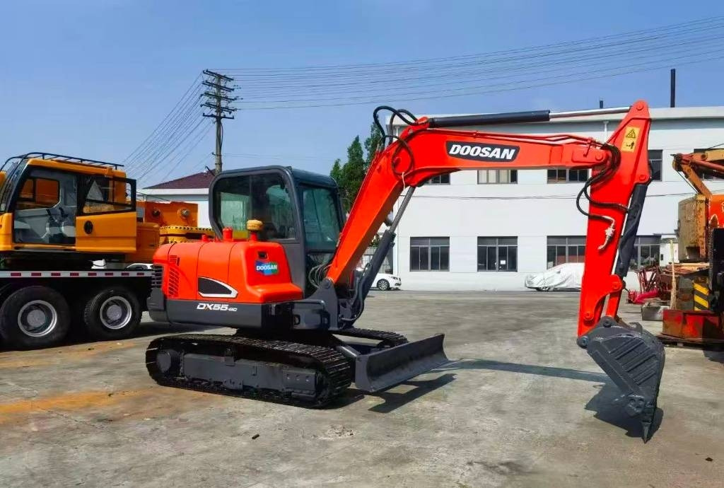 Doosan DH 55 - Miniexcavadora: foto 1 Doosan DH 55 - Miniexcavadora: foto 1
