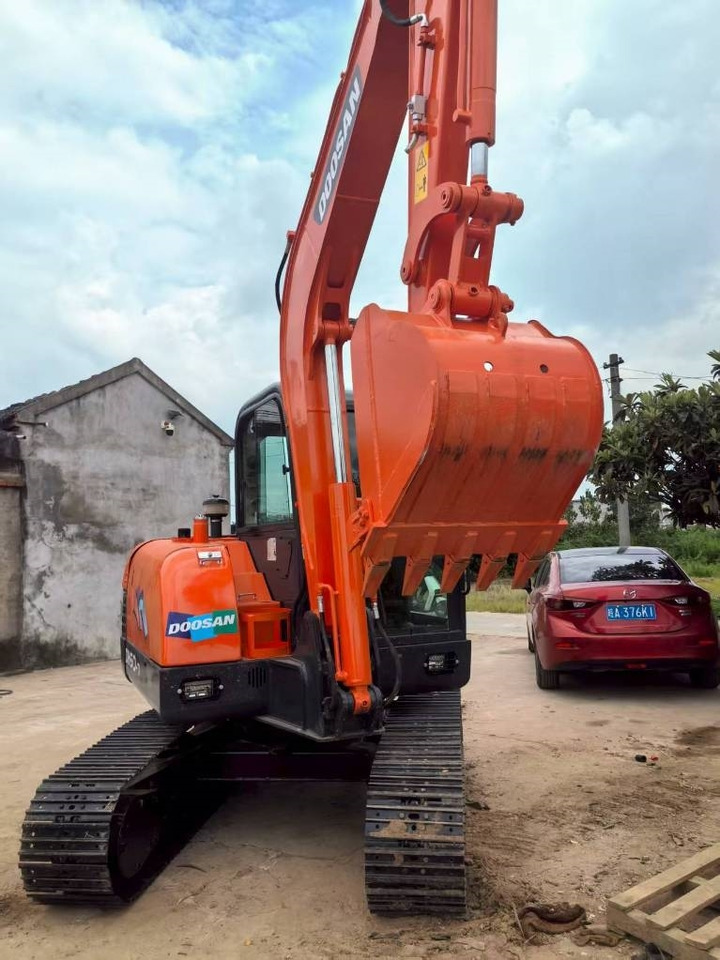 Doosan DH 60 - Miniexcavadora: foto 5 Doosan DH 60 - Miniexcavadora: foto 5