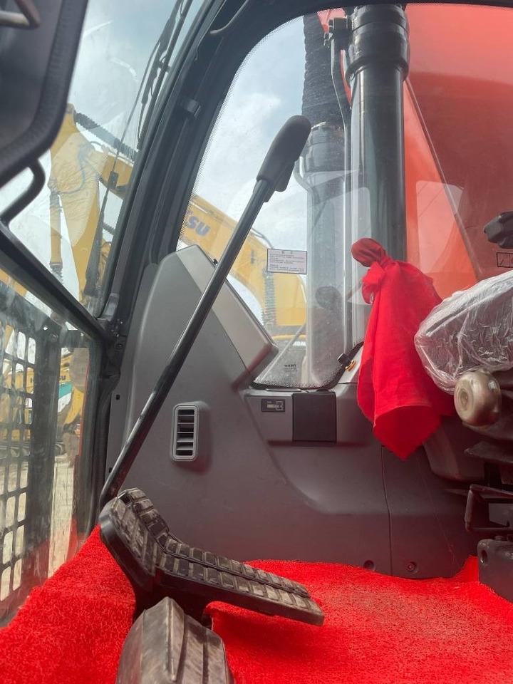Doosan DX 225 LCA  - Excavadora de cadenas: foto 3 Doosan DX 225 LCA  - Excavadora de cadenas: foto 3