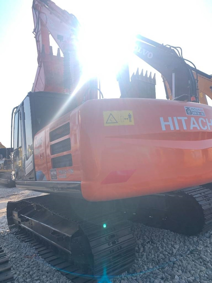 Hitachi 200 - Excavadora de cadenas: foto 5 Hitachi 200 - Excavadora de cadenas: foto 5